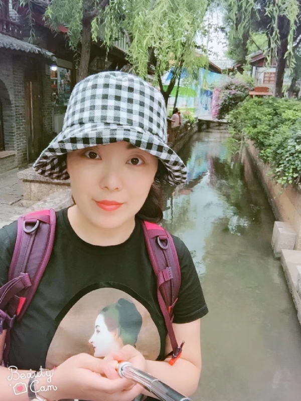 乐妞的第三张照片--驻马店相亲服务中心