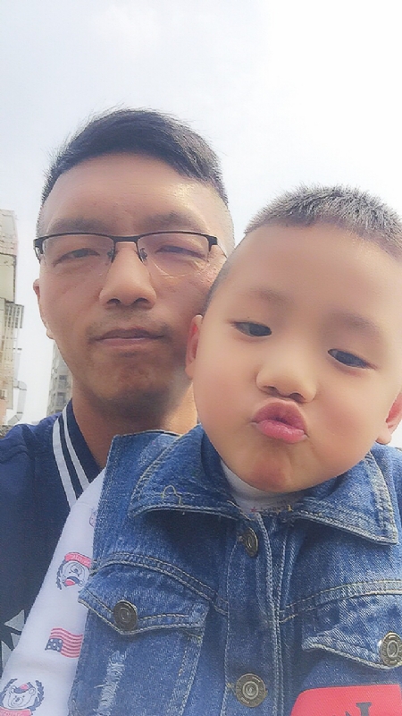 林松的第一张照片--驻马店相亲服务中心