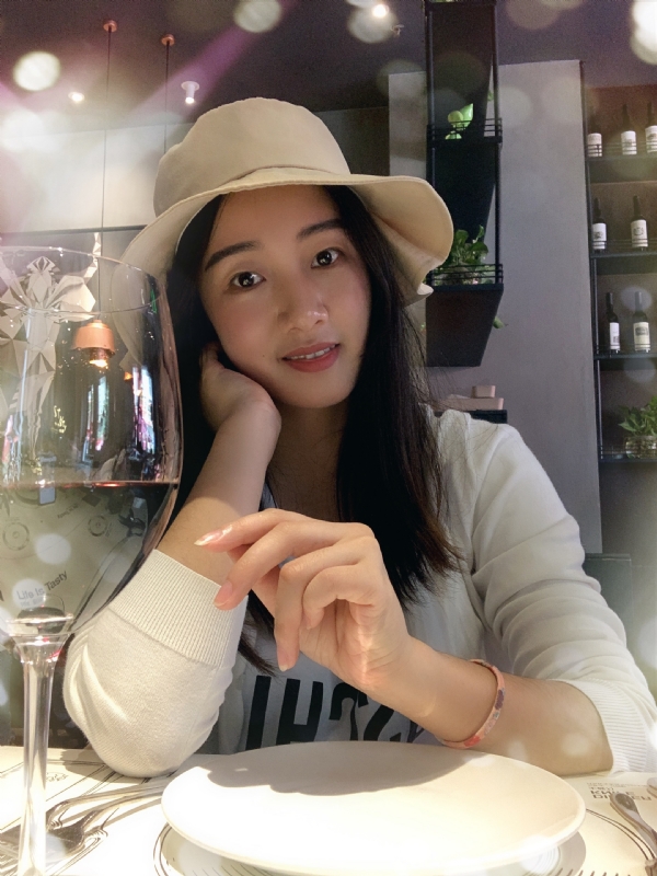 Daisy的第一张照片--驻马店相亲服务中心