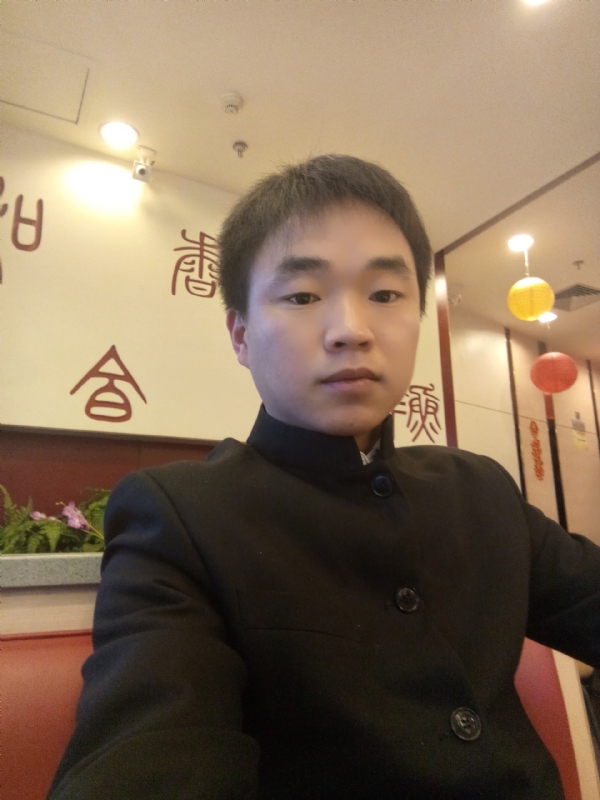 夜凉露沾衣的第一张照片--驻马店相亲服务中心