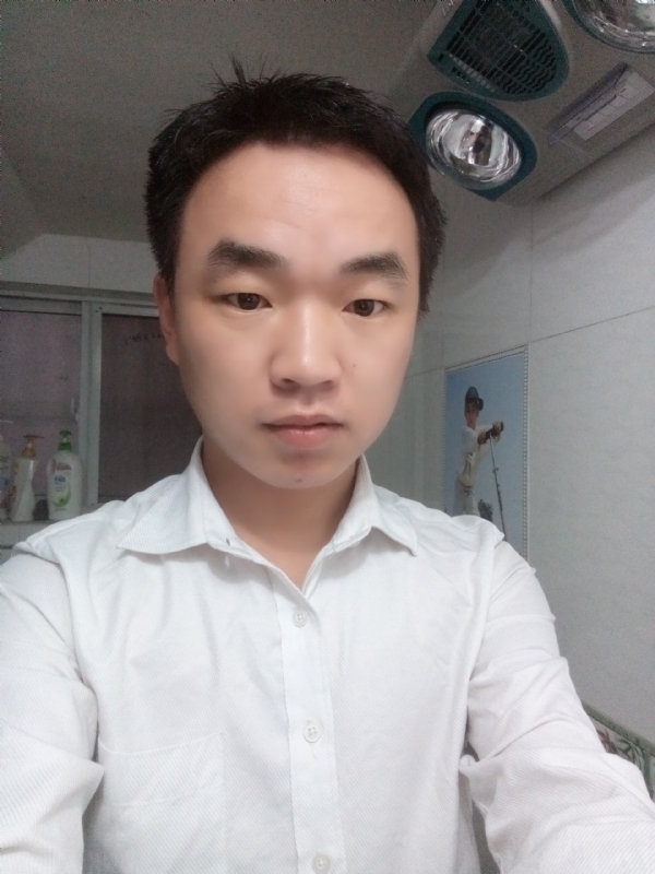 夜凉露沾衣的第二张照片--驻马店相亲服务中心