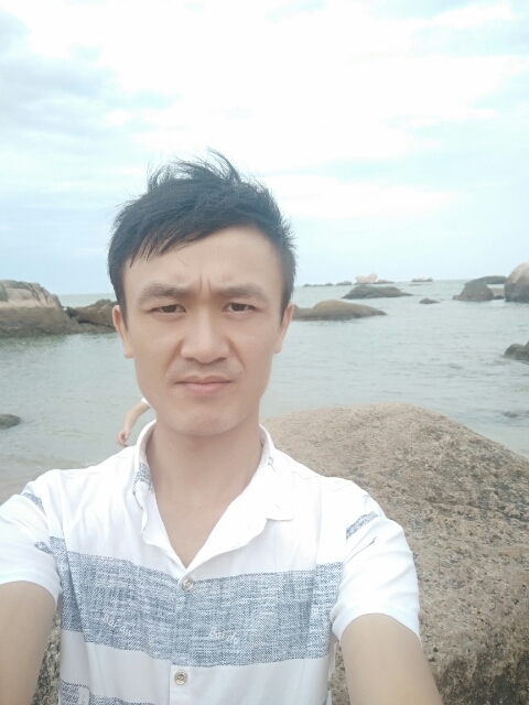 赤九的第一张照片--驻马店相亲服务中心