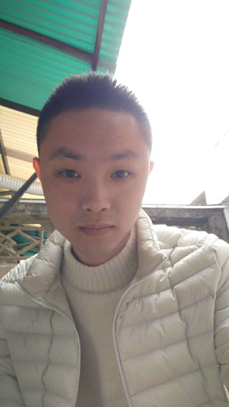 邱小子的第一张照片--驻马店相亲服务中心