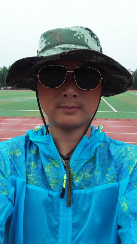 银尘的第一张照片--驻马店相亲服务中心