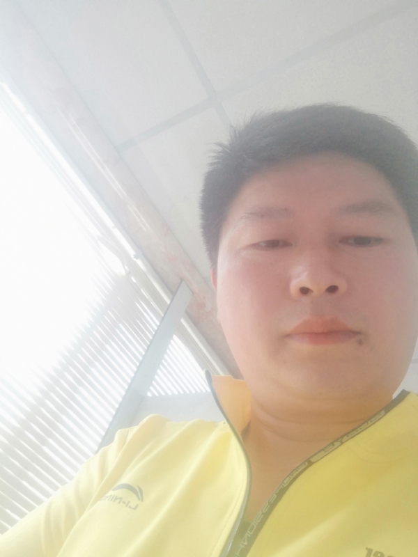 山男的第一张照片--驻马店相亲服务中心