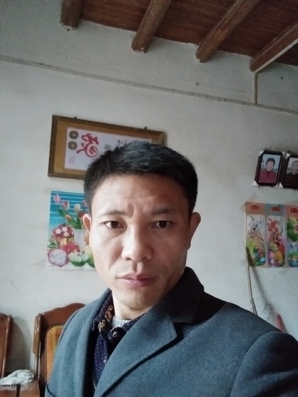 从前现在的第三张照片--驻马店相亲服务中心