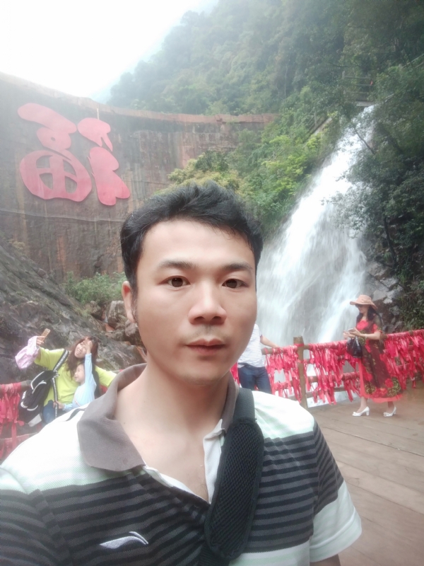 珊珊您是珊无无无妻的第一张照片--驻马店相亲服务中心