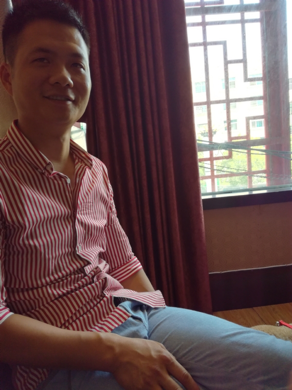 一号车手的第一张照片--驻马店相亲服务中心