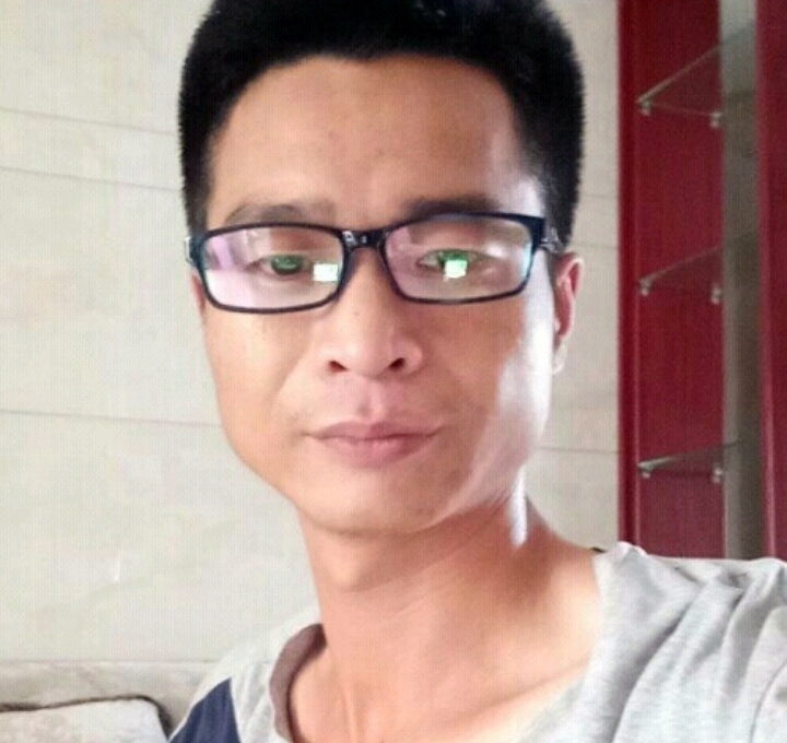 宜兴老鼠的第二张照片--驻马店相亲服务中心