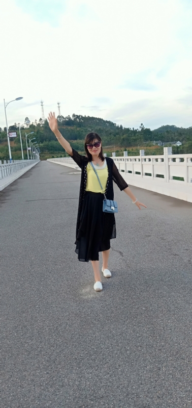 执念的第一张照片--驻马店相亲服务中心