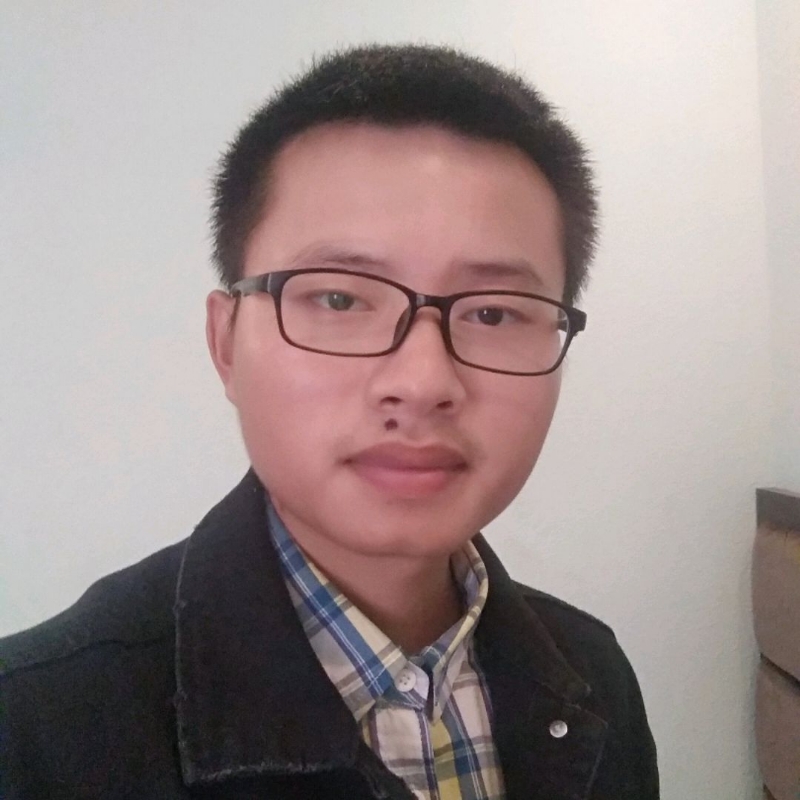 一只独行的猪的第二张照片--驻马店相亲服务中心