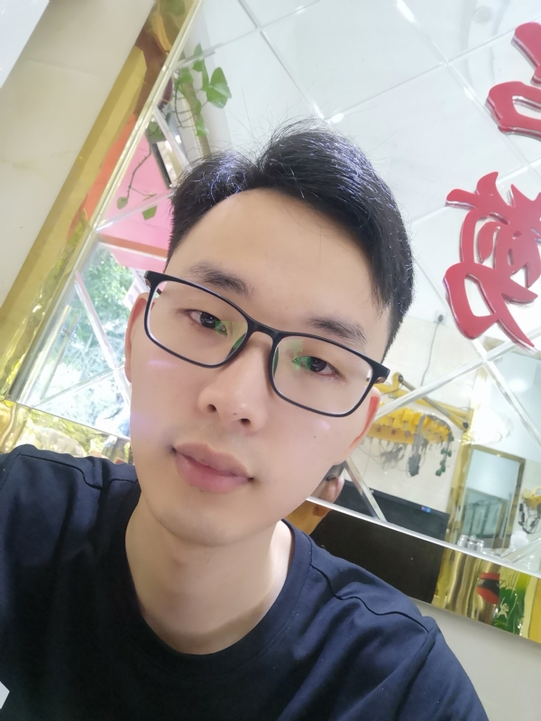 嗨喽先生的第一张照片--驻马店相亲服务中心