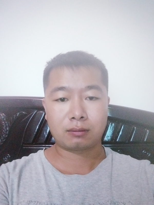 心雨的第二张照片--驻马店相亲服务中心