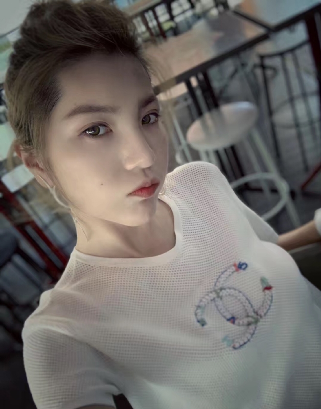 冷冷清秋的第一张照片--驻马店相亲服务中心