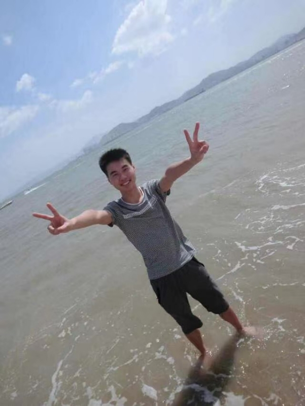 鱼头zzz的第二张照片--驻马店相亲服务中心