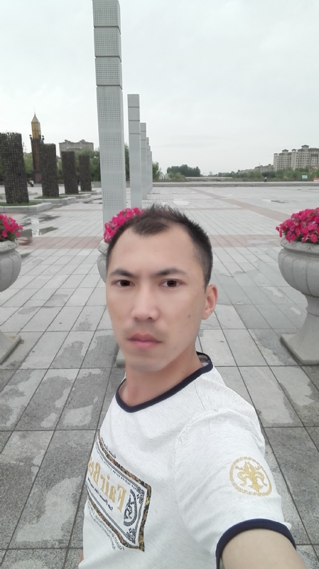 天平的第一张照片--驻马店相亲服务中心