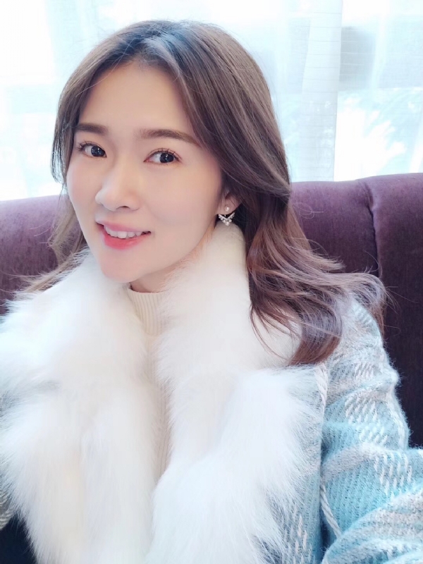 邓媛的第一张照片--驻马店相亲服务中心