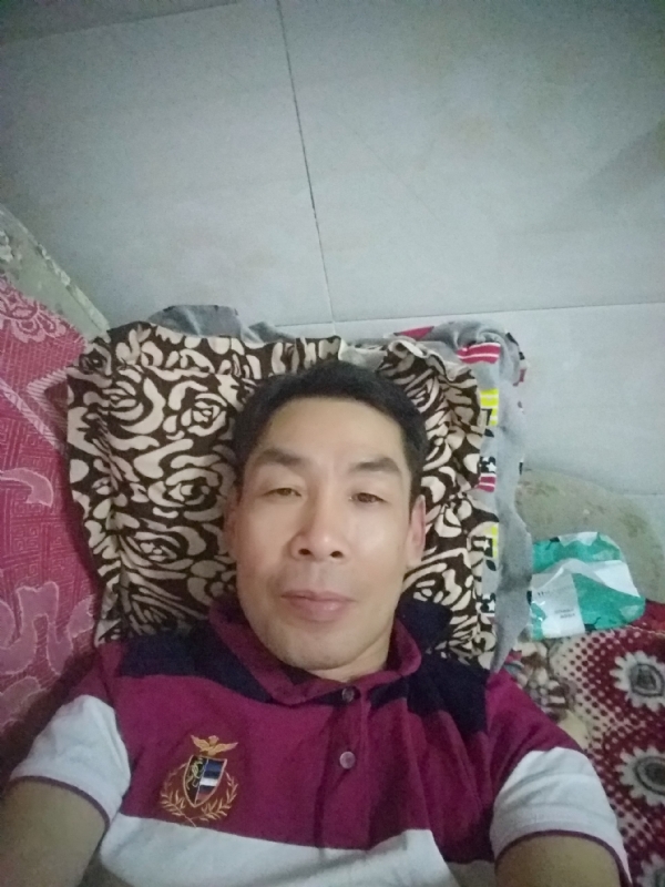 随缘的第一张照片--驻马店相亲服务中心