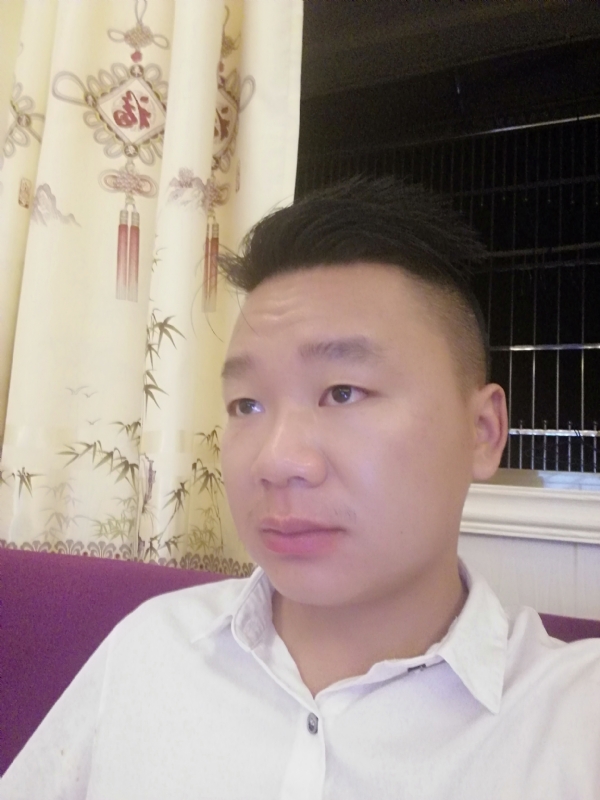 王梓林的第一张照片--驻马店相亲服务中心