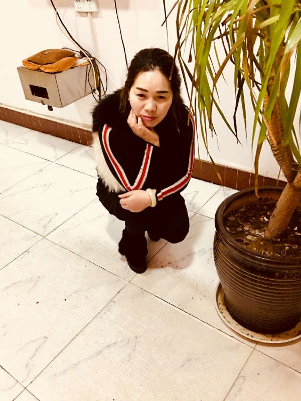 小香风的第一张照片--驻马店相亲服务中心