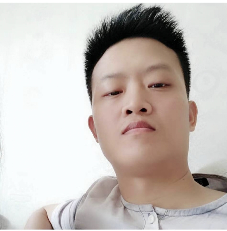 帅不帅由你决定的第一张照片--驻马店相亲服务中心