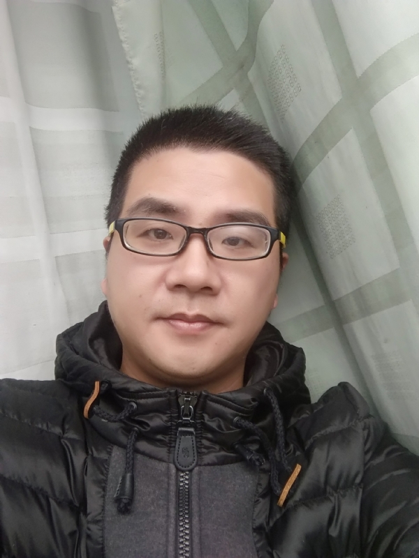 祭足的第一张照片--驻马店相亲服务中心