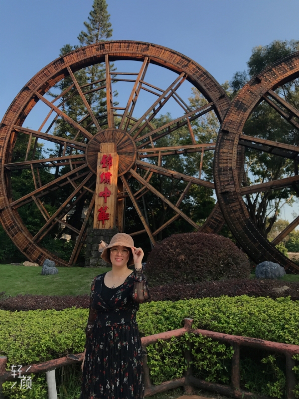 杏娅的第二张照片--驻马店相亲服务中心