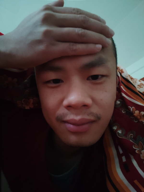 开心鬼在哪呢的第一张照片--驻马店相亲服务中心