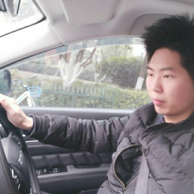 郑小五的第二张照片--驻马店相亲服务中心