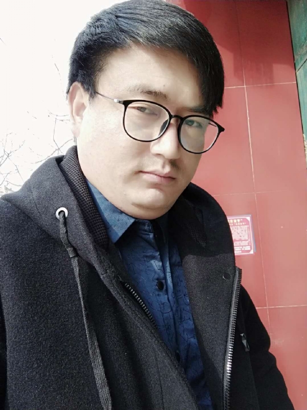 史凯的第一张照片--驻马店相亲服务中心