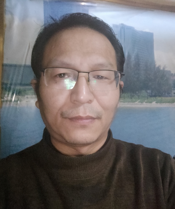 小草的第一张照片--驻马店相亲服务中心