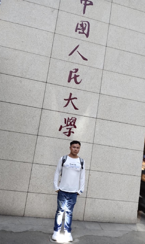 Whoareyou的第一张照片--驻马店相亲服务中心