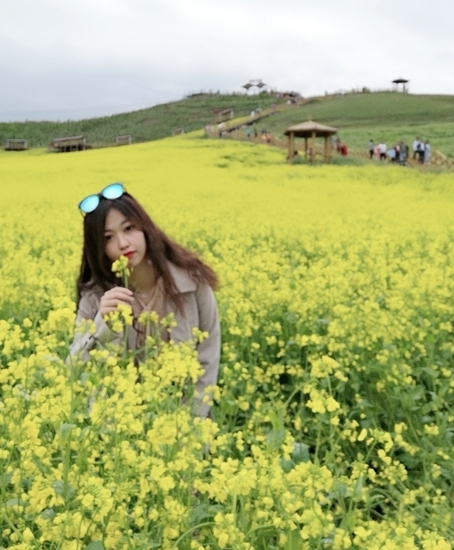 小桃花的第二张照片--驻马店相亲服务中心