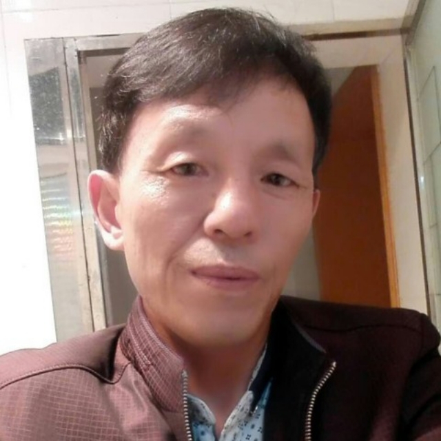 舒心的雨的第一张照片--驻马店相亲服务中心