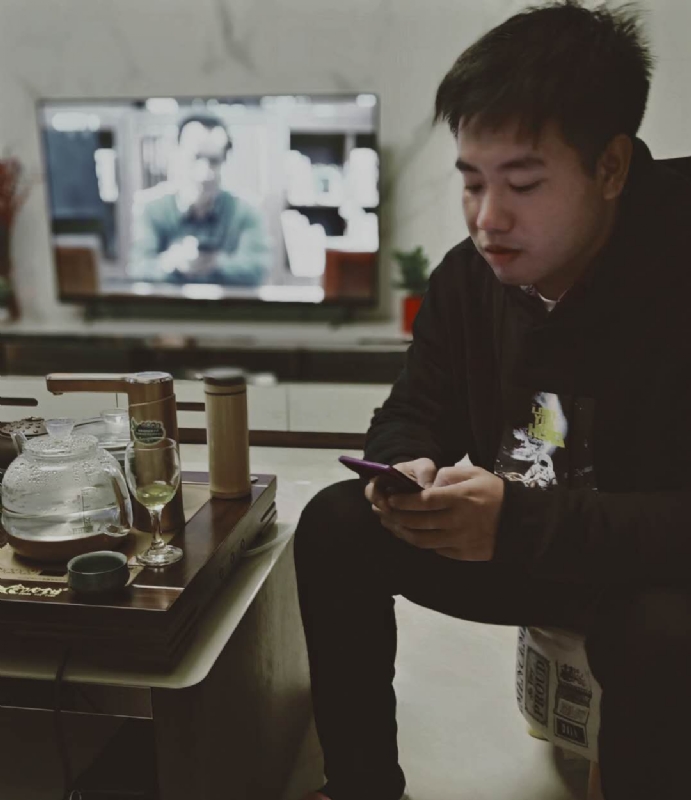 嗯今年能脱单吗的第一张照片--驻马店相亲服务中心