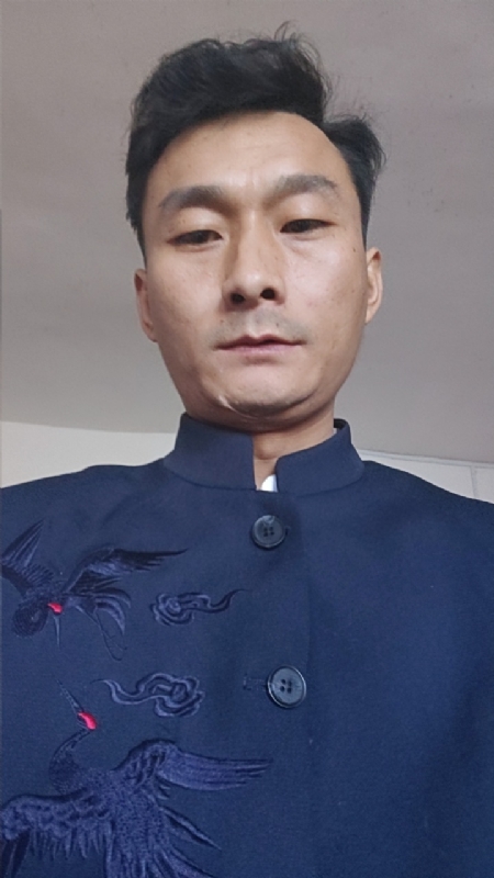 逆袭的小老鼠～龙long的第一张照片--驻马店相亲服务中心