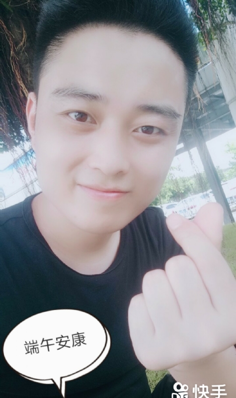 温暖的陈公子的第一张照片--驻马店相亲服务中心