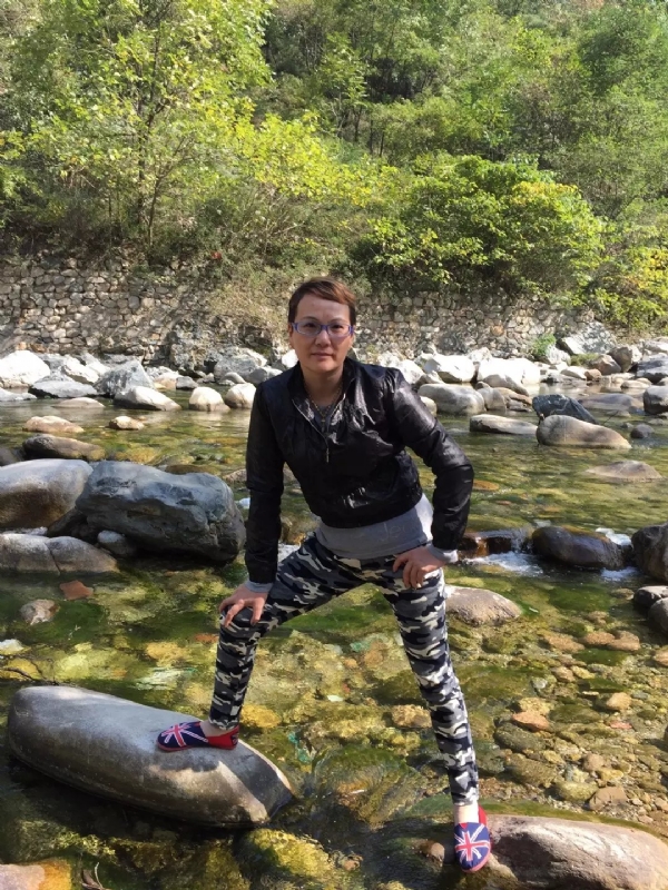 金鑫的第一张照片--驻马店相亲服务中心