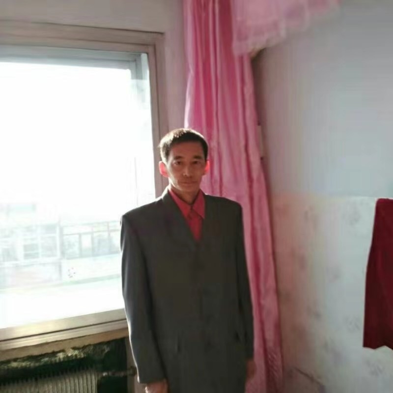 阳光明媚的第一张照片--驻马店相亲服务中心