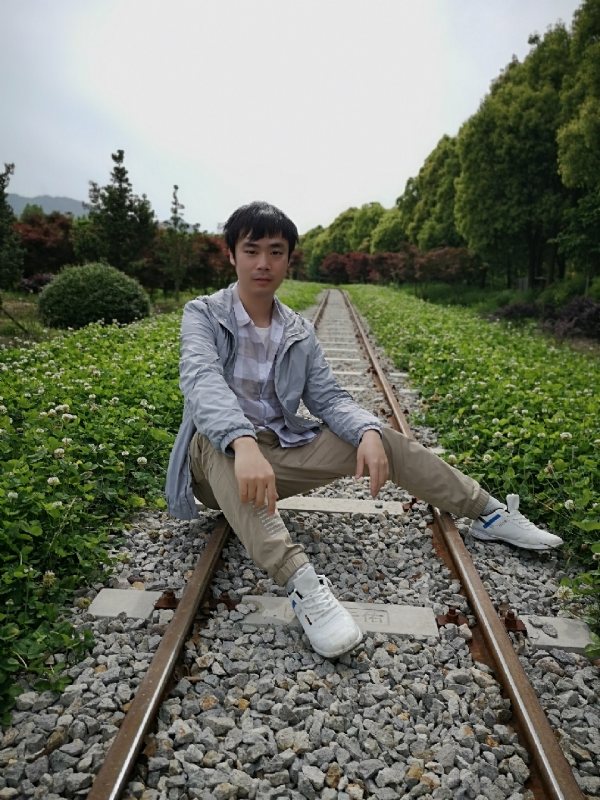 HCL的第一张照片--驻马店相亲服务中心