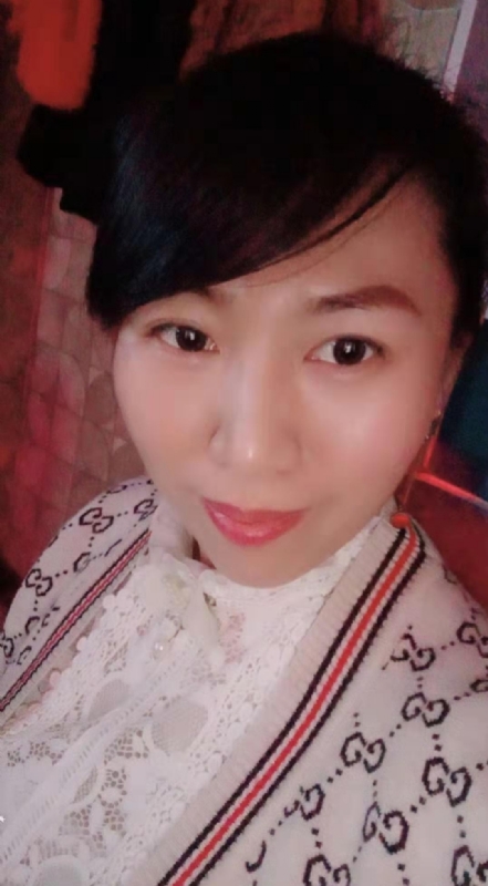 转角遇爱的第一张照片--驻马店相亲服务中心