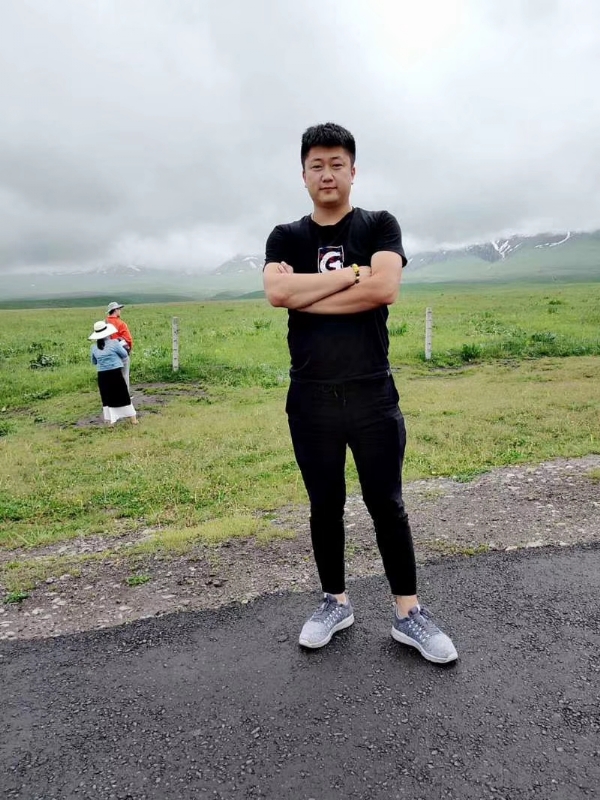 时间厮守的第一张照片--驻马店相亲服务中心