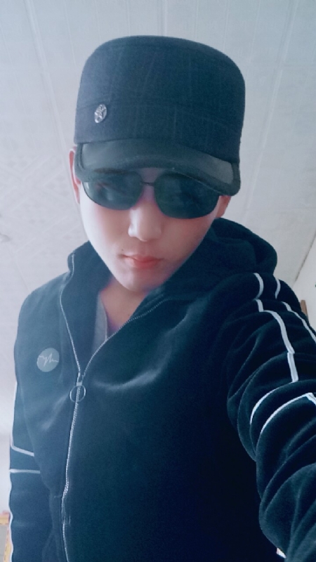 等你的季节的第一张照片--驻马店相亲服务中心