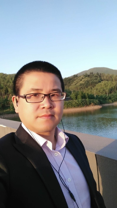 顾律师的第三张照片--驻马店相亲服务中心