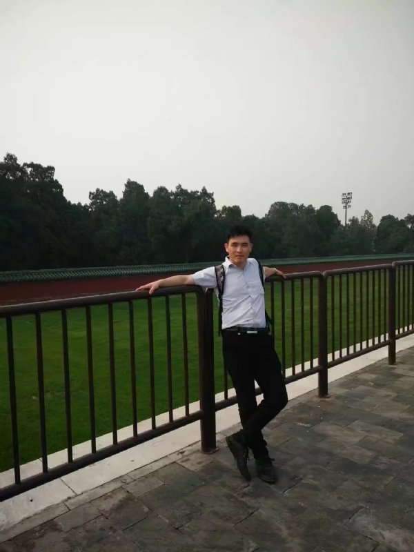 牛郎的第三张照片--驻马店相亲服务中心