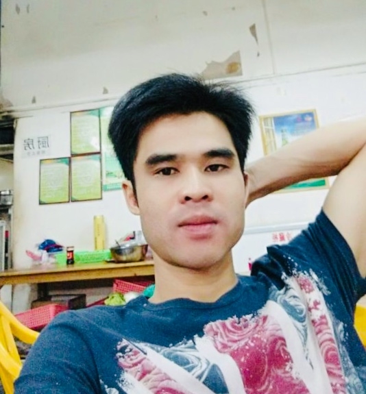 Huang的第一张照片--驻马店相亲服务中心