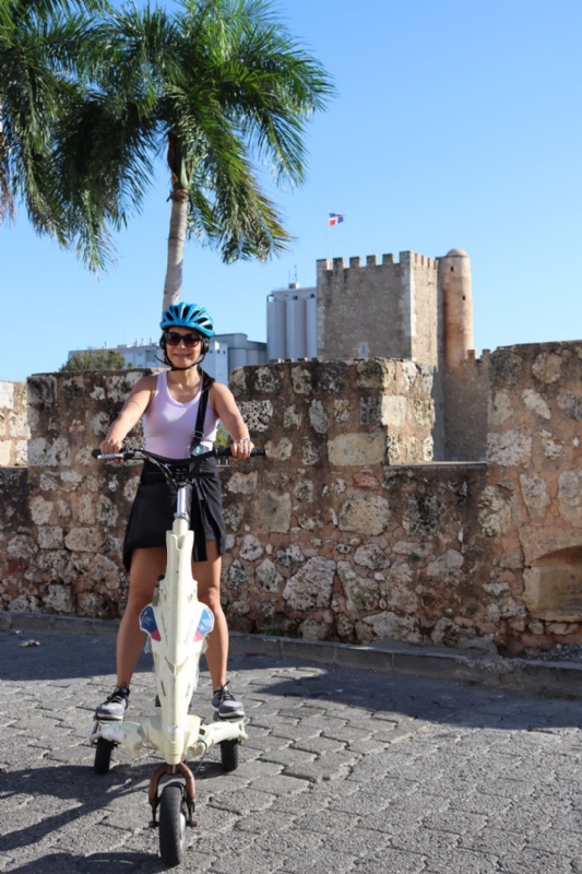 Happy的第一张照片--驻马店相亲服务中心