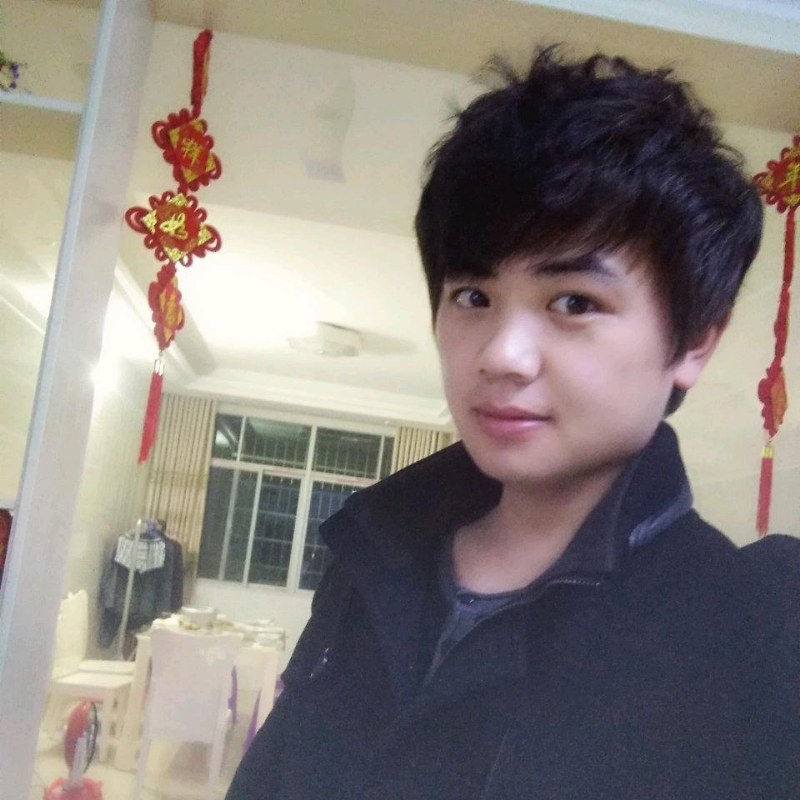 凤凰机器人卡卡老师的第一张照片--驻马店相亲服务中心