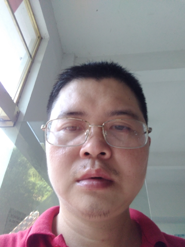 渠雨的第一张照片--驻马店相亲服务中心