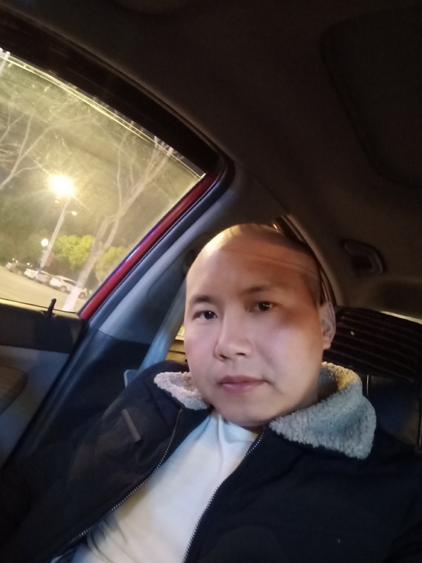 平平淡淡的第二张照片--驻马店相亲服务中心